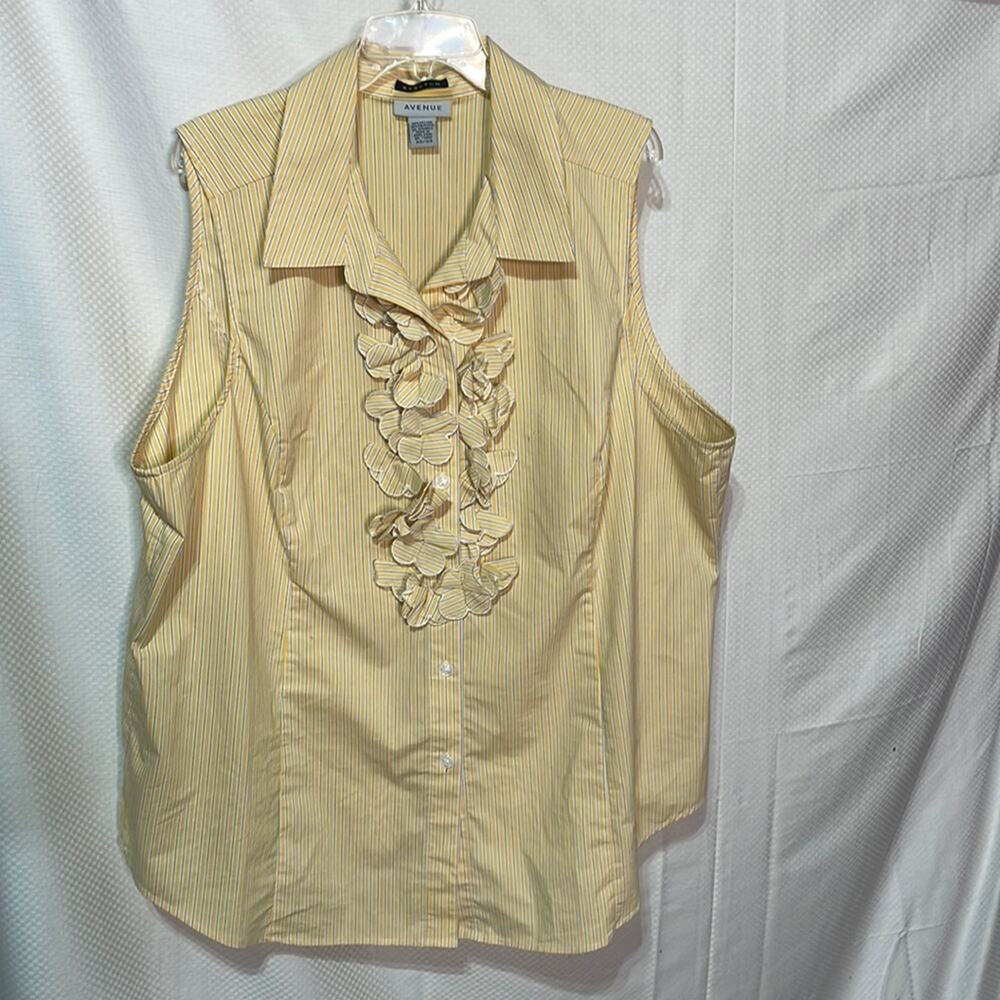 Avenue 22/24 sleeveless yellow white ticking 3D flowers shaped fit euc